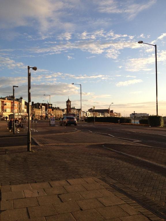 The Crown Hotel Morecambe Esterno foto